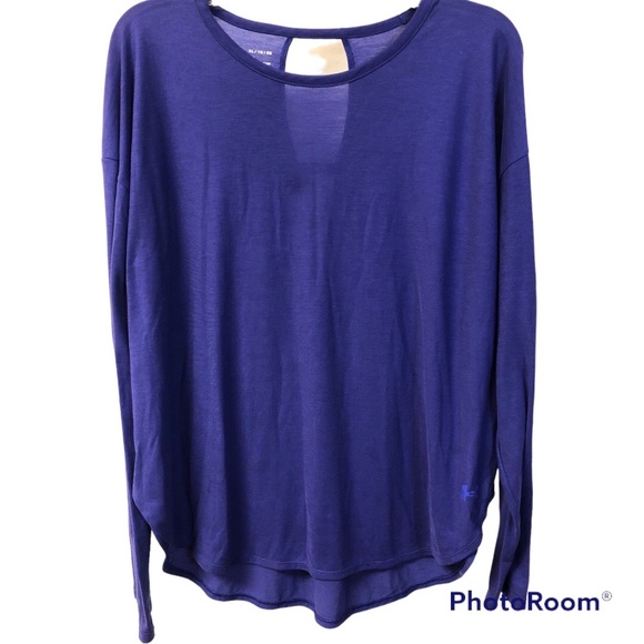 Under Armour Tops - UNDER ARMOUR PURPLE LONG SLEEVE HEAT GEAR ACTIVE TOP